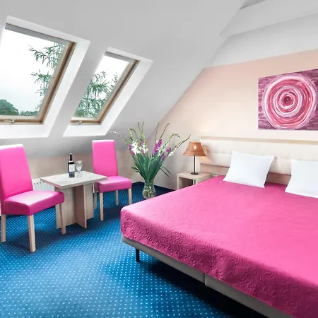 Petrus 3* Cracovia