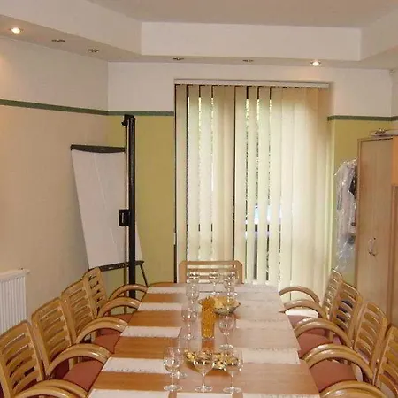 Petrus 3* Cracovia
