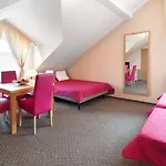 Petrus 3* Krakow