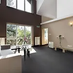 Petrus 3*