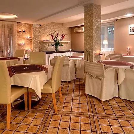 Petrus 3* Krakau